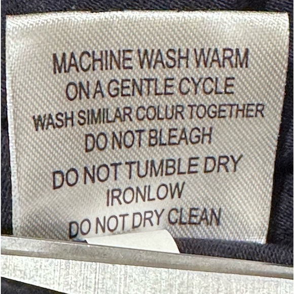 Reborn Pin-Tuck Tunic Size 1X Navy Blue Long Sleeves Shirttail, Notched Neck NWT - Picture 12 of 15